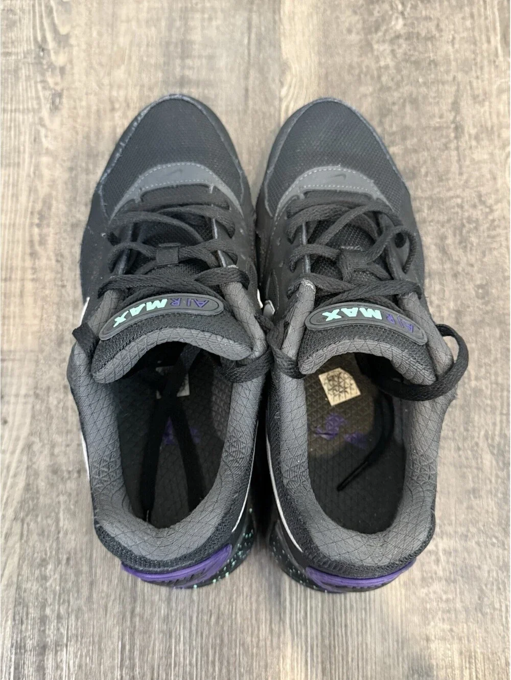 Nike Air Max Ivo Shoes Mens 7.5 Black Purple Athletic Sneakers 580518-005